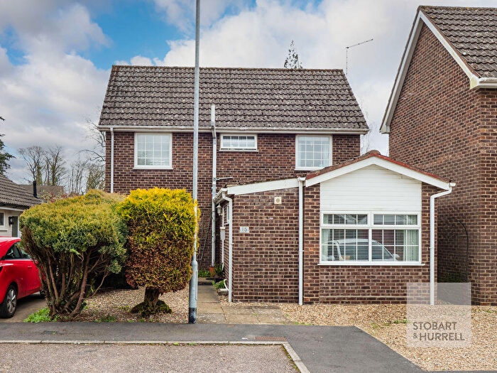 4 Bedroom Detached House For Sale In Harrisons Drive, Norwich, Norfolk, NR7