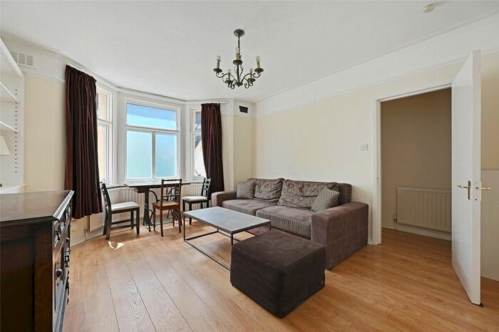 1 Bedroom Flat To Rent In Ellerslie Road, London, W12