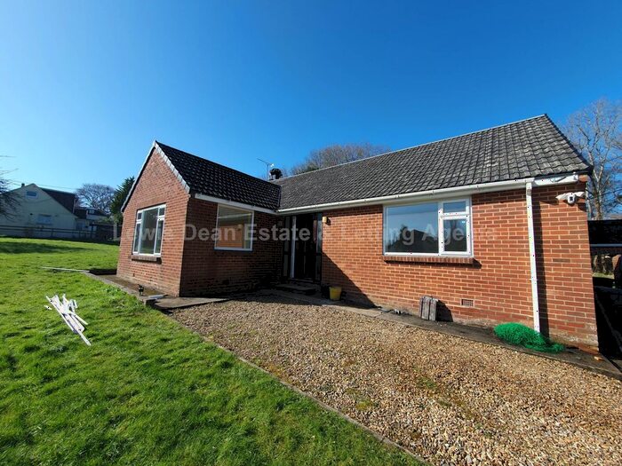 2 Bedroom Detached Bungalow To Rent In Lytchett Matravers, Poole, Dorset, BH16