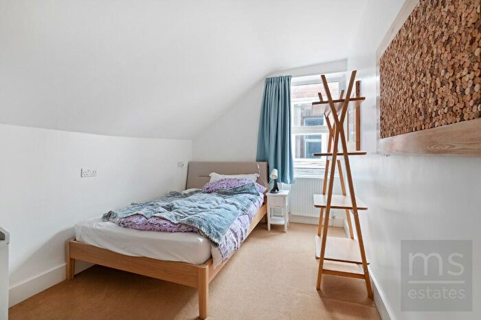 5 Bedroom Terraced House To Rent In Devonshire Promenade, Nottingham, Nottinghamshire, NG7