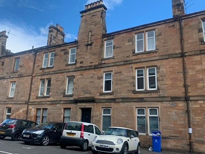 2 Bedroom Flat To Rent In Bruce Street, Stirling Town, Stirling, FK8