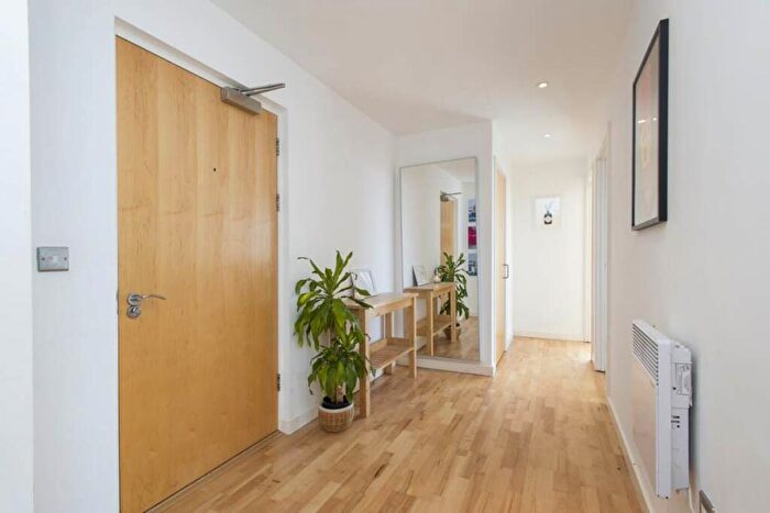 2 Bedroom Flat For Sale In Cranbrook House, Cranbrook Street, Nottingham, NG1