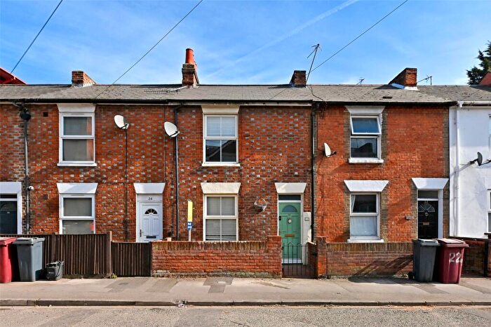 2 Bedroom Terraced House To Rent In Stanshawe Road, Reading, Berkshire, RG1