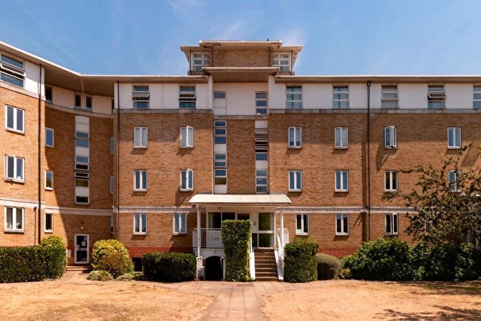 1 Bedroom Apartment To Rent In Buchanan Court, Worgan Street, SE16