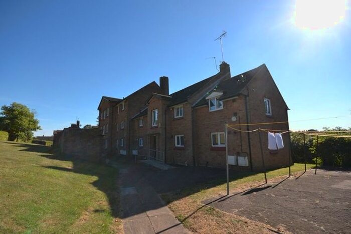 1 Bedroom Flat To Rent In Northfield Road, Harpenden, AL5