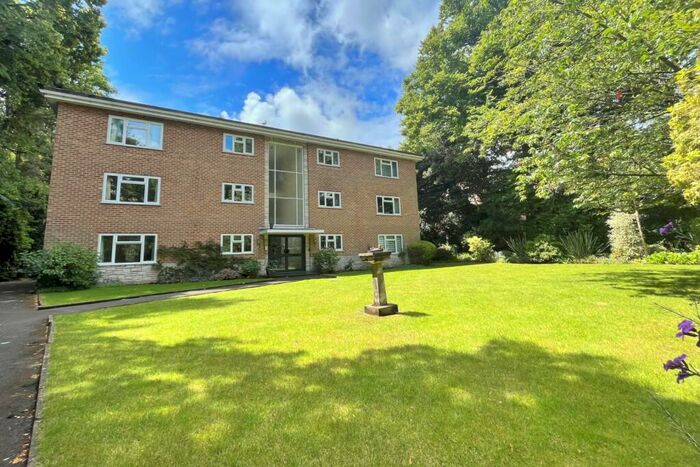1 Bedroom Flat To Rent In Westbourne, BH4