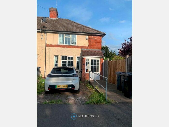 3 Bedroom End Of Terrace House To Rent In Wandsworth Road, Birmingham, B44