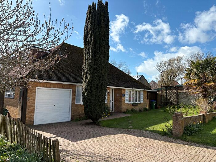 3 Bedroom Detached Bungalow To Rent In Brookside, Piddinghoe, BN9
