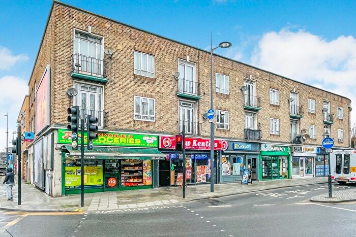 2 Bedroom Flat For Sale In London Road, Mitcham, CR4