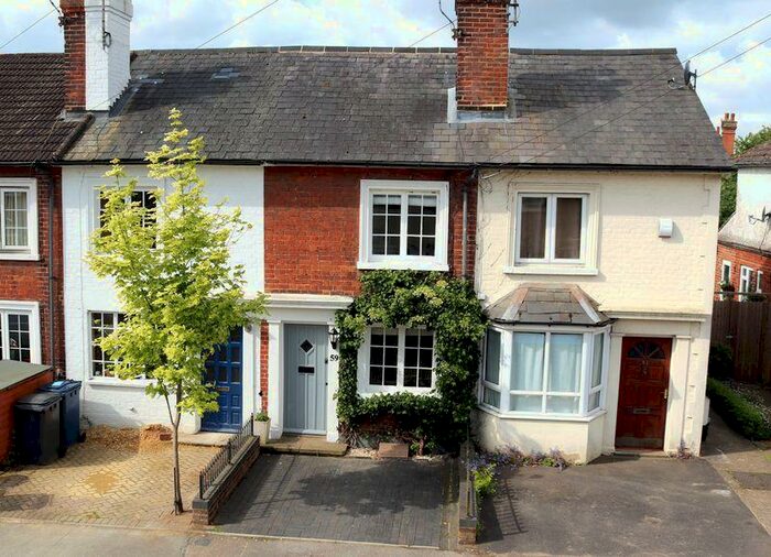 2 Bedroom Terraced House To Rent In Kings Road, Godalming, GU7
