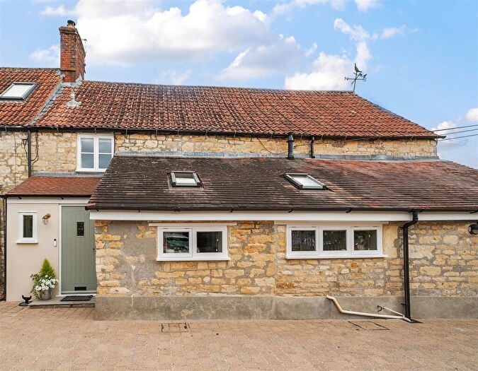 3 Bedroom End Of Terrace House For Sale In Burton Street, Marnhull, Sturminster Newton, DT10