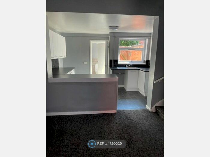 2 Bedroom Terraced House To Rent In Arnold Grove, Liverpool, L15