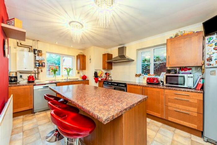 5 Bedroom Detached House For Sale In Portland Place, Hertford Heath, Hertford, SG13