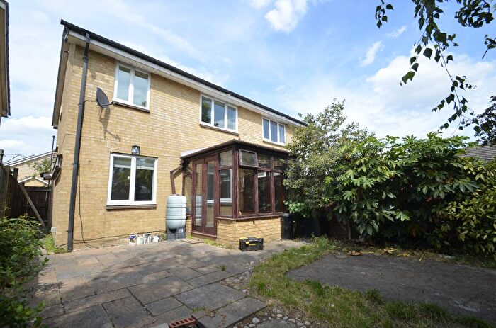 3 Bedroom Semi-Detached House To Rent In Westminster Close, Feltham, TW14