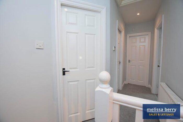 2 Bedroom Apartment To Rent In Sandy Lane, Prestwich, Manchester, M25