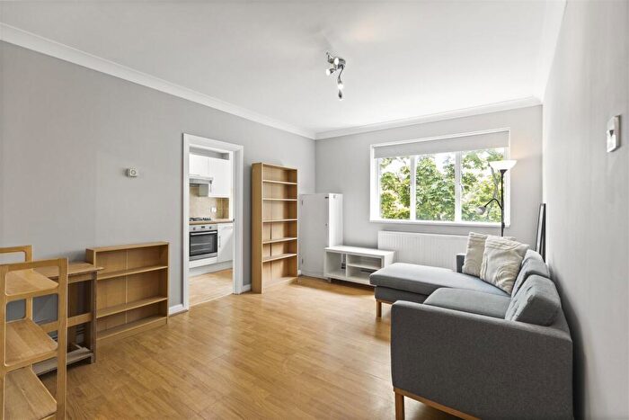 1 Bedroom Apartment To Rent In Fairfax Road, South Hampstead, NW6