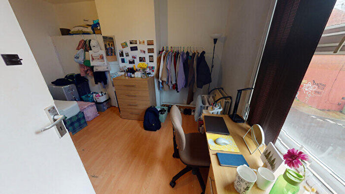 4 Bedroom Terraced House To Rent In Thornville Street, Hyde Park, Leeds, LS6