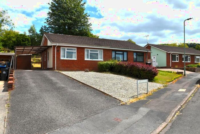 2 Bedroom Bungalow For Sale In Chilcott Close, Tiverton, Devon, EX16