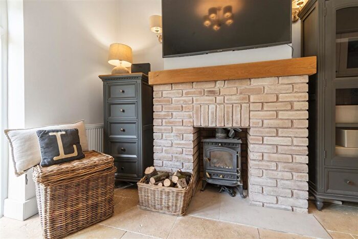 3 Bedroom Detached House For Sale In Bourne Vale, Walsall, WS9