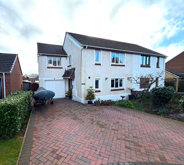 3 Bedroom Semi Detached House For Sale In Maple Avenue, Haverfordwest, Pembrokeshire, SA61