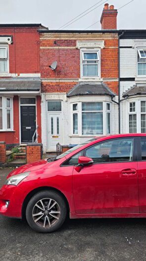 3 Bedroom Terraced House To Rent In Jackson Road, Birmingham, B8