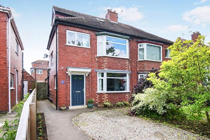 4 Bedroom Semi Detached House For Sale In Broadway, Fulford, York, YO10