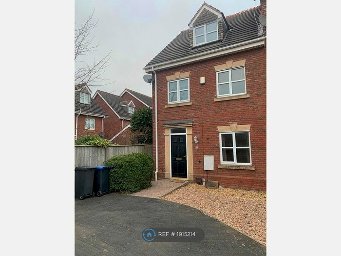3 Bedroom Terraced House To Rent In Sir Toby Belch Drive, Warwick, CV34