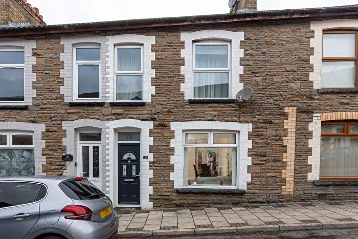 3 Bedroom Terraced House To Rent In Melin Street, Cwmfelinfach, Ynysddu, Newport, NP11