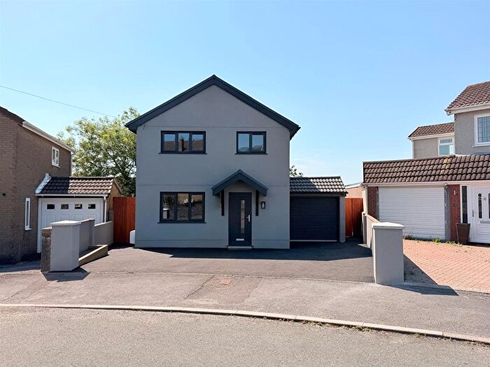 3 Bedroom Detached House For Sale In Pen-Y-Mynydd, Llanelli, SA15