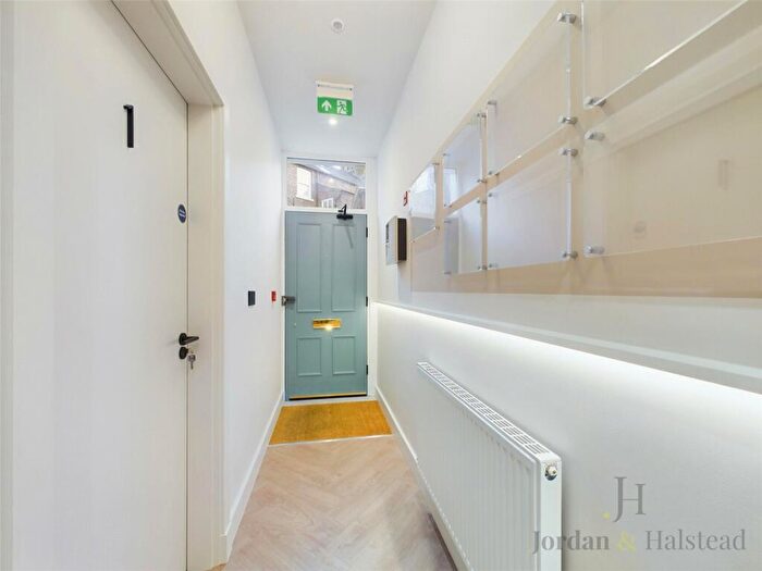 1 Bedroom Terraced House To Rent In Grosvenor Place, Chester, Cheshire, CH1