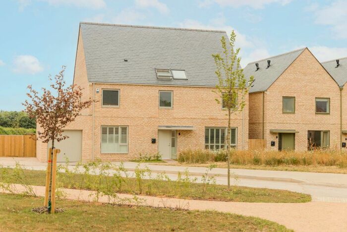 5 Bedroom Detached House For Sale In Orchard Field, Siddington, Cirencester, GL7