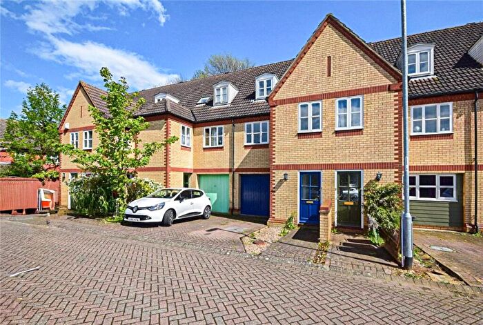 4 Bedroom House To Rent In Limetree Close, Cambridge, CB1