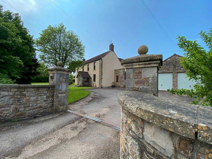 5 Bedroom Character Property For Sale In Oldbury On Severn, Bristol, BS35