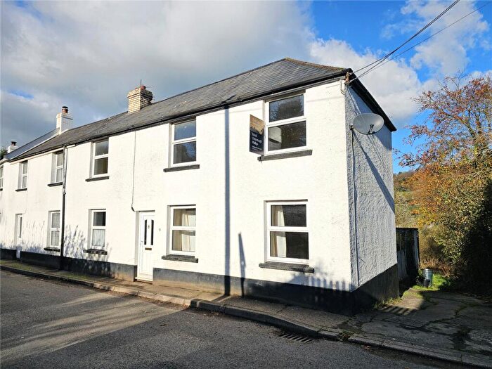 3 Bedroom End Of Terrace House For Sale In Taddiport, Torrington, Devon, EX38