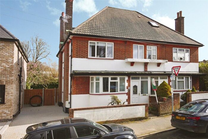 4 Bedroom Semi-Detached House For Sale In Warley Mount, Warley, Brentwood, Essex, CM14