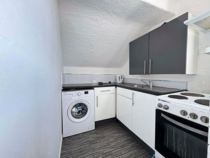 2 Bedroom Flat To Rent In Hartington Road, Heaton, Bolton. **Available Now**, BL1