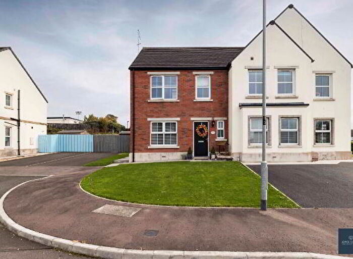 3 Bedroom Semi-Detached House For Sale In Parsons Gate, Portadown, BT62