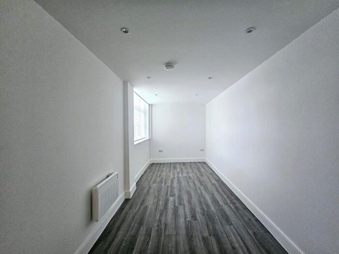 1 Bedroom Flat To Rent In College Place, Southampton, SO15