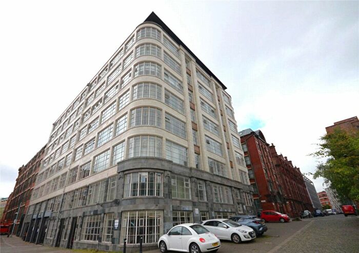 2 Bedroom Apartment To Rent In Hilton Street, Manchester City Centre, M1