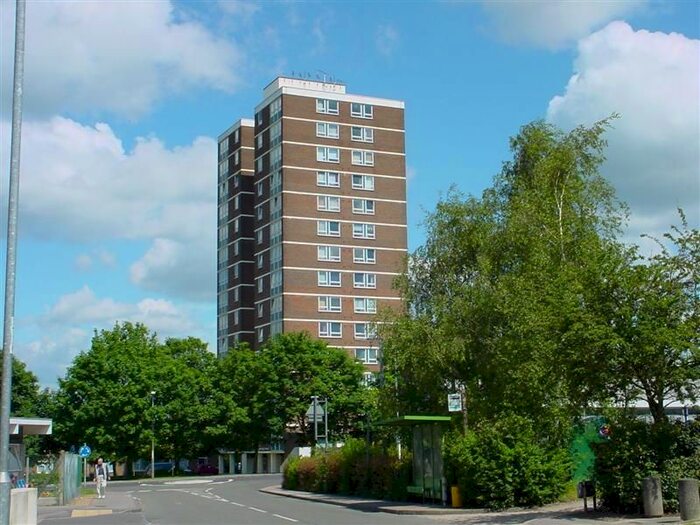 2 Bedroom Flat To Rent In Willowfield, Harlow, CM18