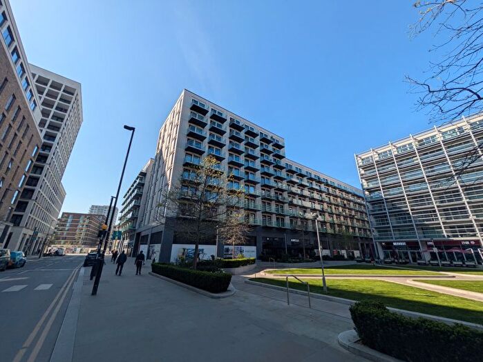 2 Bedroom Flat To Rent In Caravel House, Rendal Way, Royal Wharf, E11