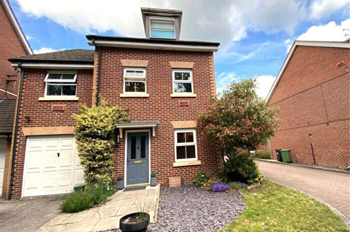 4 Bedroom Semi Detached House For Sale In Dene Close, Camberley, GU15