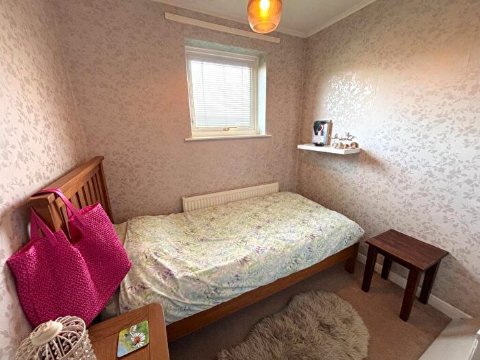 3 Bedroom Semi-Detached House For Sale In Welton Grove, Midsomer Norton, BA3