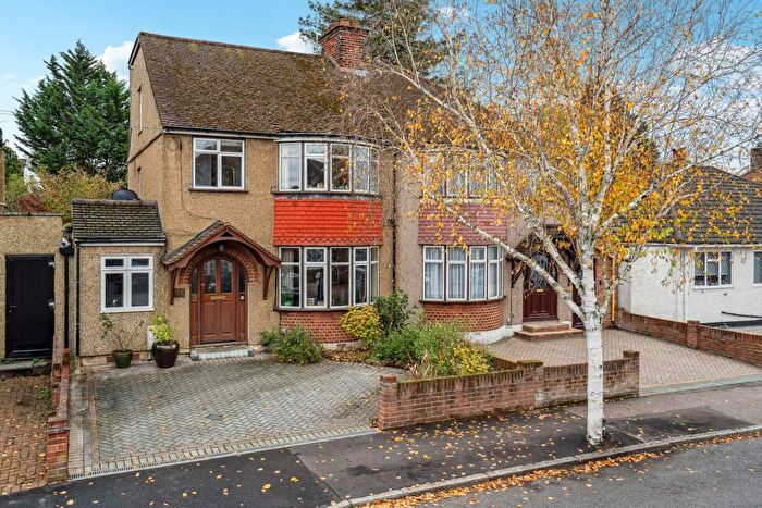 4 Bedroom Semi Detached House For Sale In Cedar Road, Oxhey, WD19