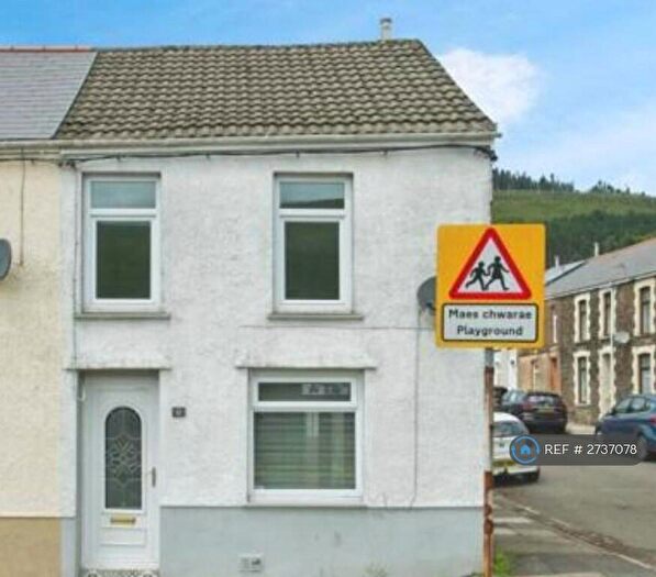 3 Bedroom End Of Terrace House To Rent In Picton Place, Maesteg, CF34