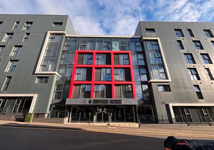 1 Bedroom Flat For Sale In Flat Block A, Spring Place, Dumfries Street, Luton, LU1