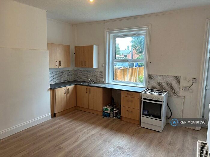 1 Bedroom Terraced House To Rent In Clough Street, Morley, Leeds, LS27