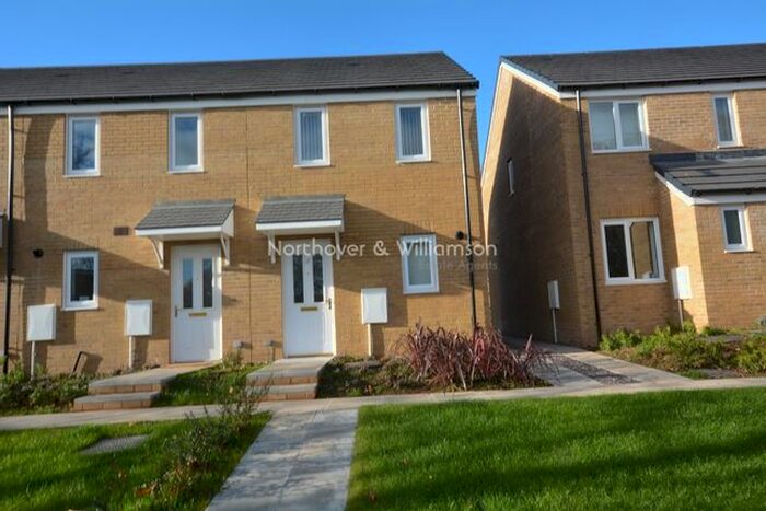 2 Bedroom End Of Terrace House To Rent In East Side Quarter, Maelfa, Llanedeyrn, Cardiff, Cardiff. CF23
