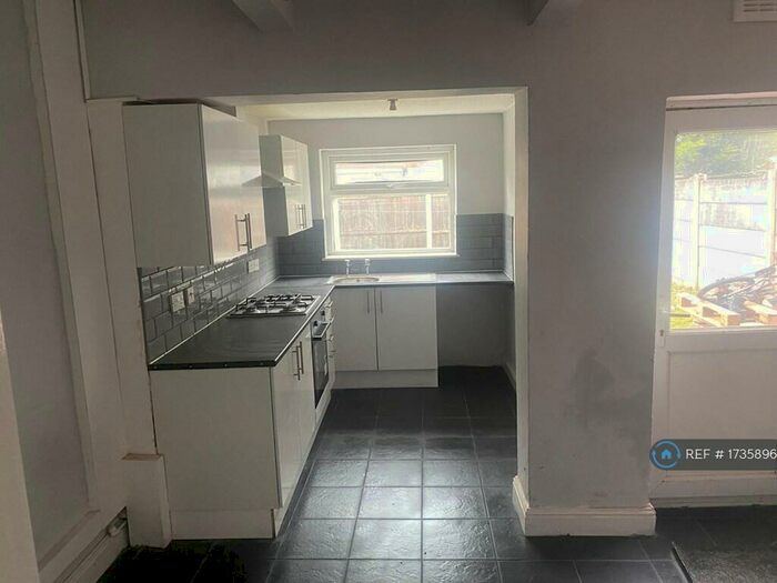 3 Bedroom Terraced House To Rent In Mentmore Crescent, Liverpool, L11