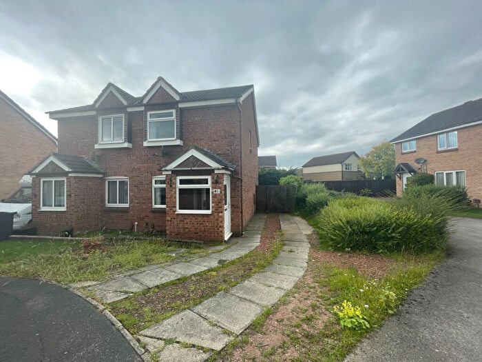 2 Bedroom Semi-Detached House To Rent In Boston Close, DL1